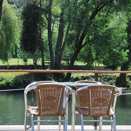 Adore Portugal - 2 Com Piscina Partilhada 게스트하우스 로우사