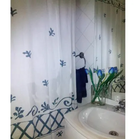 Adore Portugal - 2 Com Piscina Partilhada 게스트하우스 3*